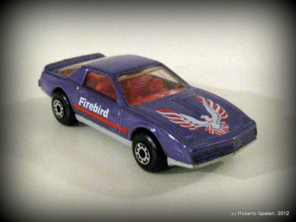 Matchbox Pontiac Firebird (n.MB-51)